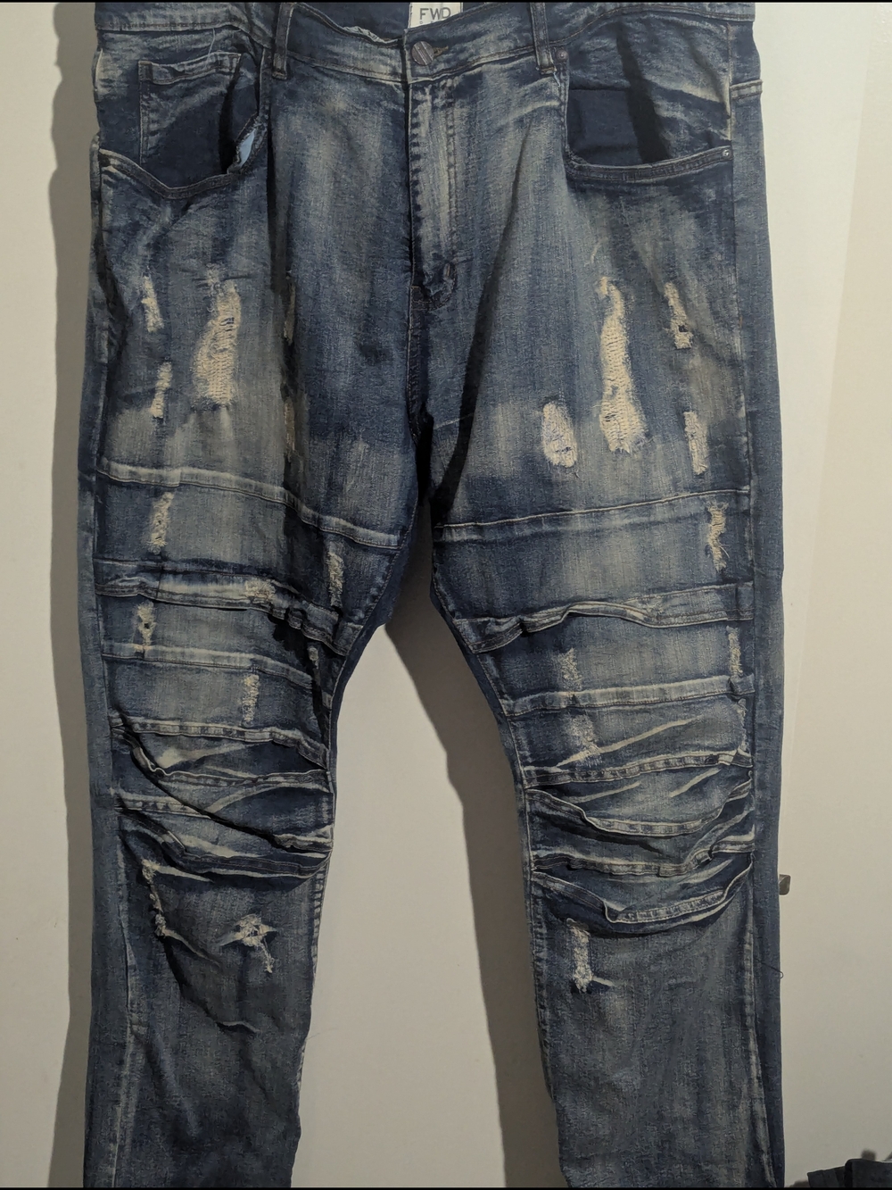 Slim Distressed Blue Men's Jeans with Knee Paneling